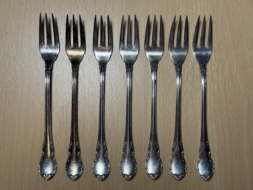 Modern Victorian by Lunt Sterling Silver Cocktail Fork 5 3/4" Vintage Silverware