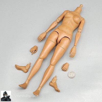1:6 Hot Toys TrueType Cuban American Female Body w/ Hands & Feet