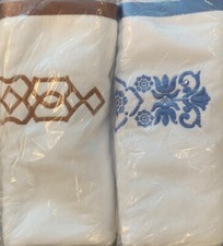 Avanti Scroll Cotton And Sienna Brown Geo Embroidery 27"x50" Bath Towel-Set of 2