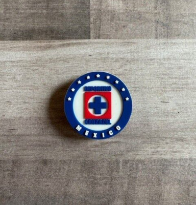 CRUZ AZUL CROC CHARM