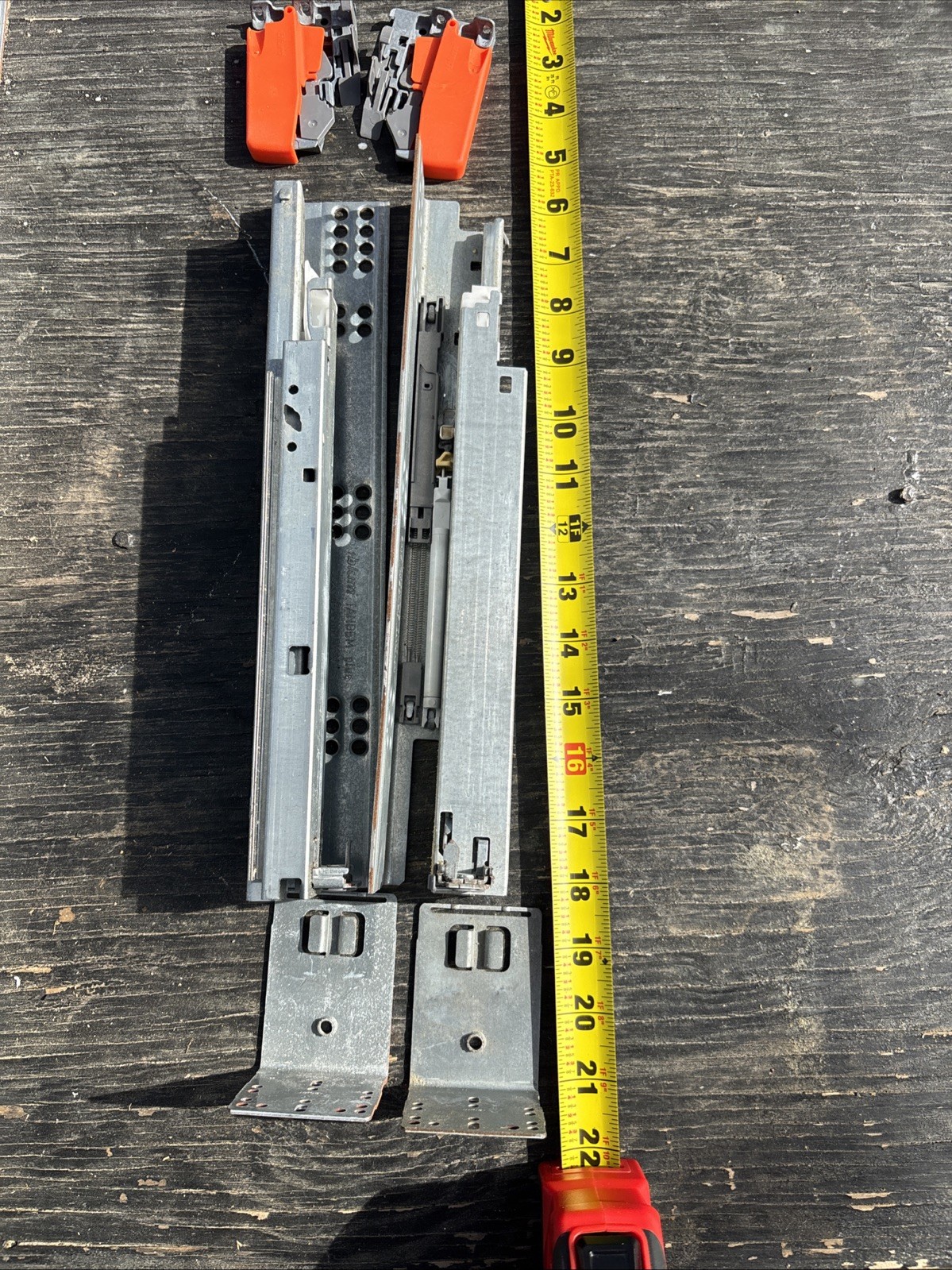 12&rdquo; Blum Tandem Plus Undermount Slide Soft Close Drawer Slides 562H305