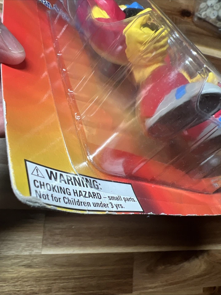 Figura de acción Mega Man Super Hero Serie 1 Gutsman 1995 NRFP Bandai Capcom Difícil de encontrar Foto 2 de 4