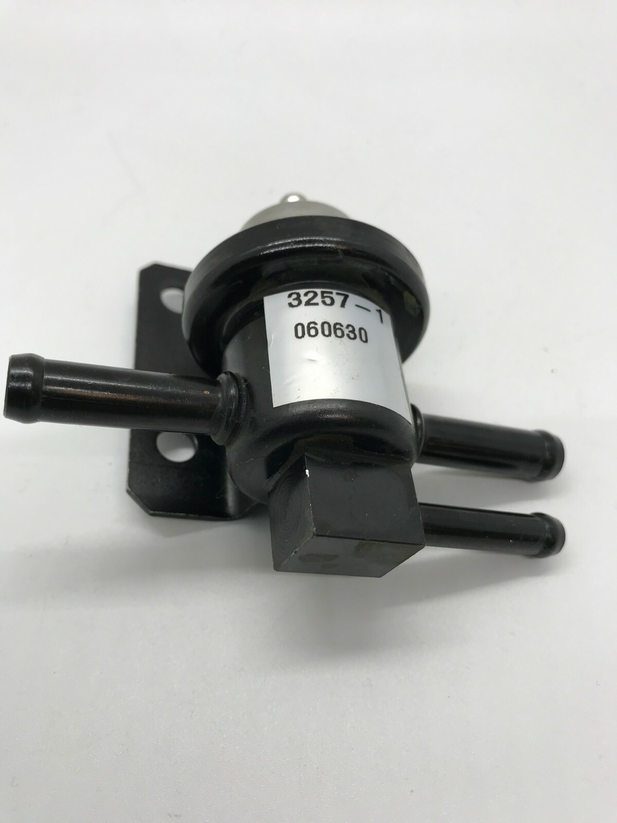 Bosch 3257-1 Gasoline Regulator
