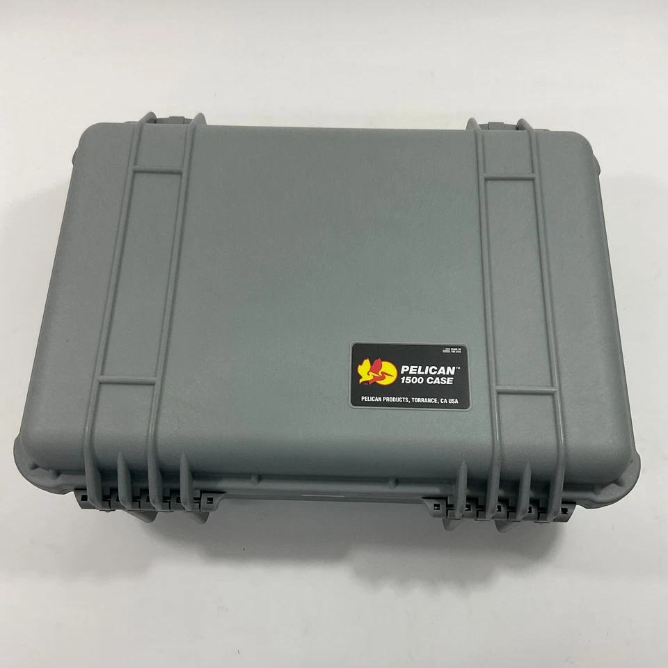 Estuche Rígido Pelican 1500 Gris + Papeles Hecho en EE. UU. Foto 2 de 4