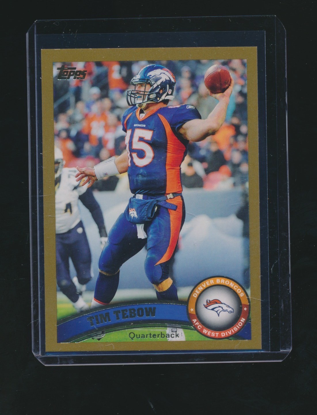 TIM TEBOW 2011 TOPPS GOLD PARALLEL 0625/2011 #210