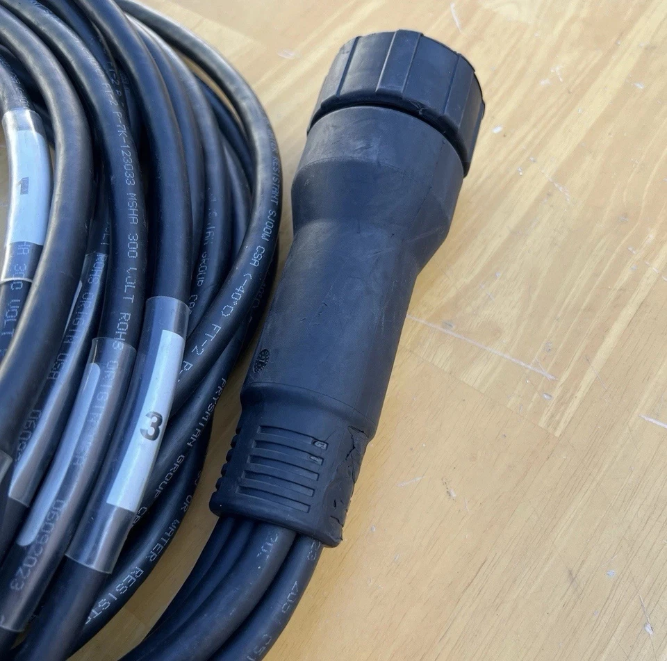 LEX SOCAPEX SOCO 19 PIN to 6ft 6 Channel PowerCon Blue Female Breakout Cable - Image 3 of 4