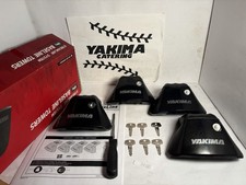 Yakima Baseline Towers 8000146 W Locks Keys. Good Used Cond. 3555