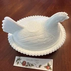 Vintage Indiana Glass milk white Hen On A Nest 7" Chicken!