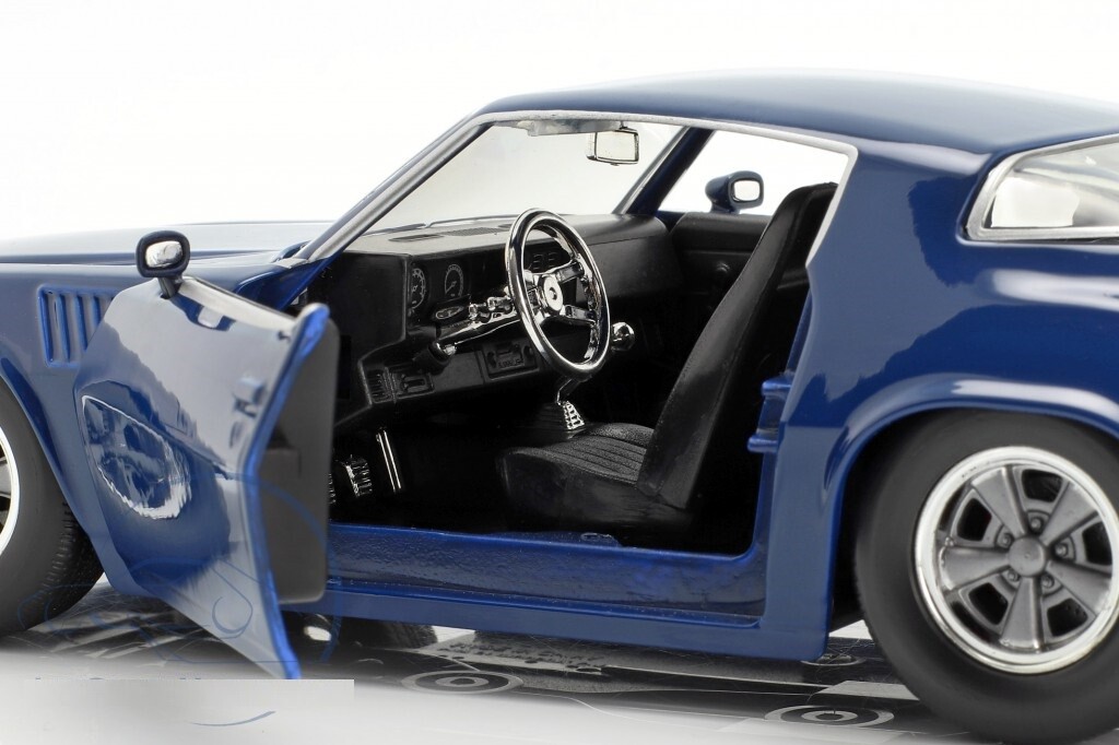 JADA 1/24 ストレンジャーシングスカマロ Z28 ビリー車 ダイキャスト s-l400.jpg