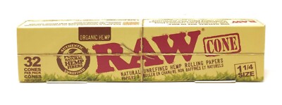 RAW Classic | Black| Organic King Size Cones Mega Pack 32 Cone PreRolled Rolling