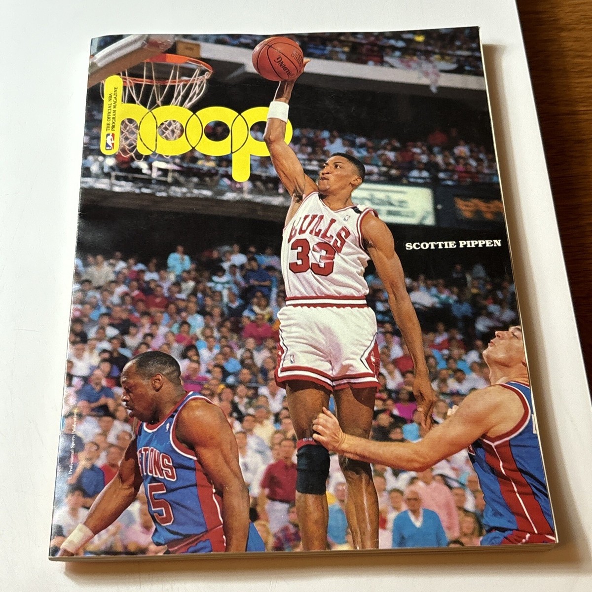 HOOP Program Magazine Scottie Pippen 1989 1990 Rare Michael Jordan 