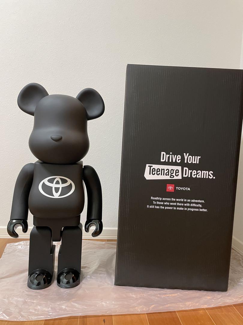 BE@RBRICK BEARBRICK 1000% TOYOTA MEDICOM TOY From JAPAN