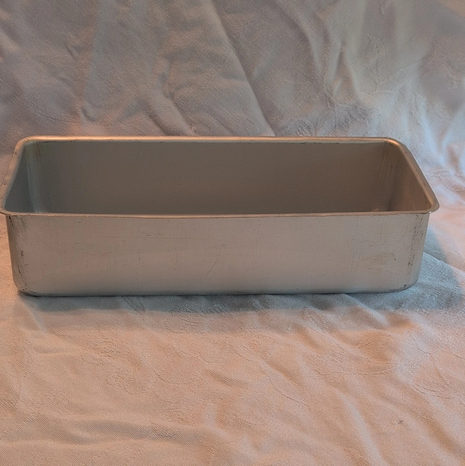 Wear Ever Aluminum Loaf Pan 11x4x4 in Rectangle Silver Oven Safe 6773