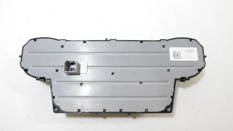 GMC Yukon XL 2015 climatización automática calefacción aire acondicionado control de temperatura 23449658 OEM Foto 4 de 4