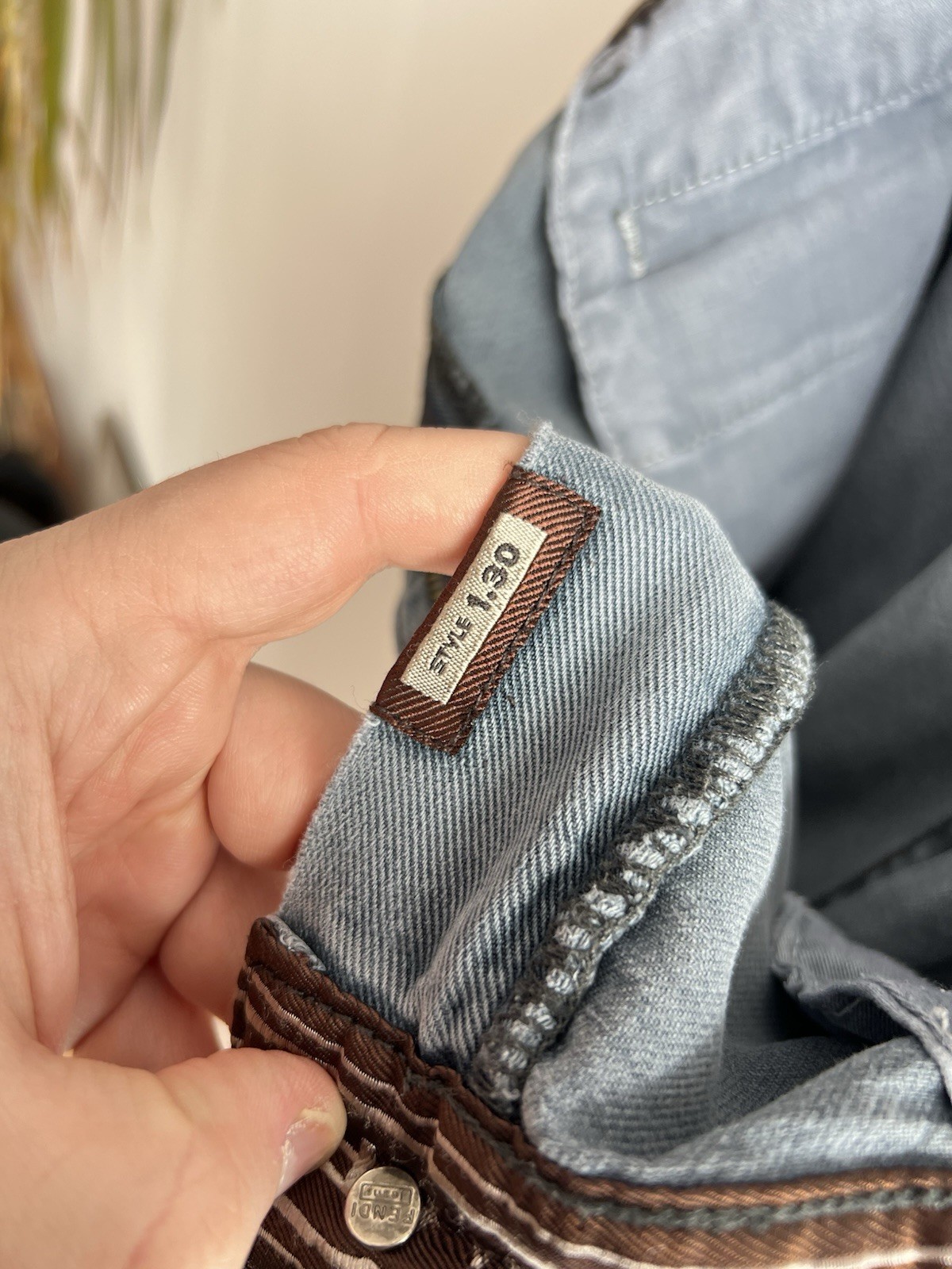 Vintage Fendi Women Lightweight Jeans Gray Size 30/34 thumbnail 9