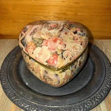 Vintage Ganz Ceramic Heart Shaped Rose Gold Trim Satin Lined Trinket Box