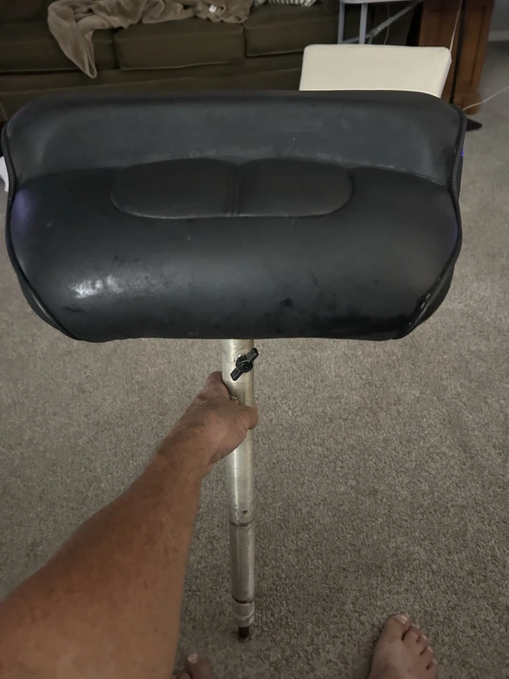 Triton Boats Fishing Black Seat Assembly No Base Or Pedestal Post - Image 2 of 2