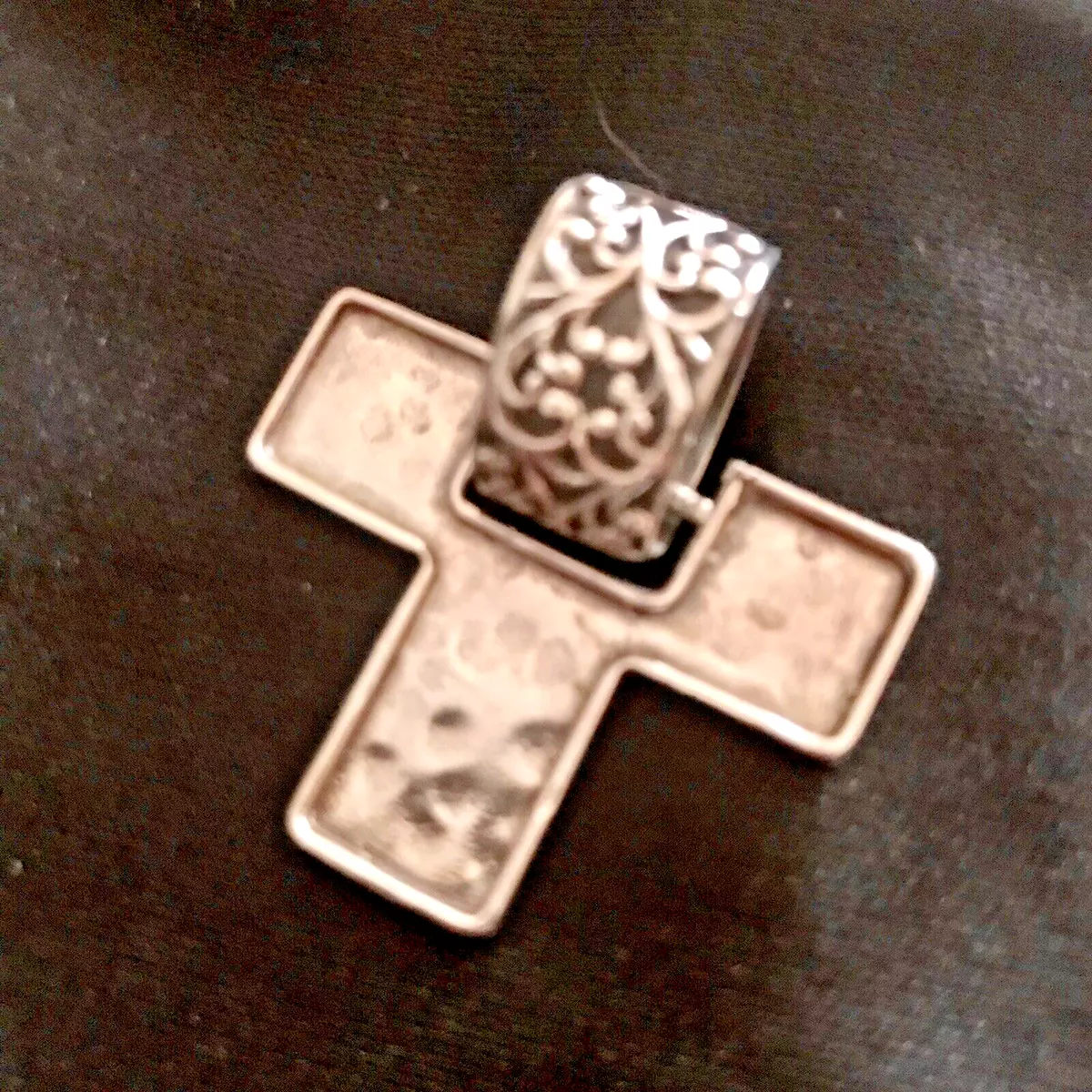 Silpada cross shop necklace retired