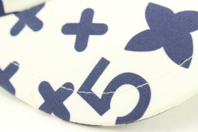 Chanel 22P 2022 White x Navy Blue Charm Icon CC Logo  display picture 3