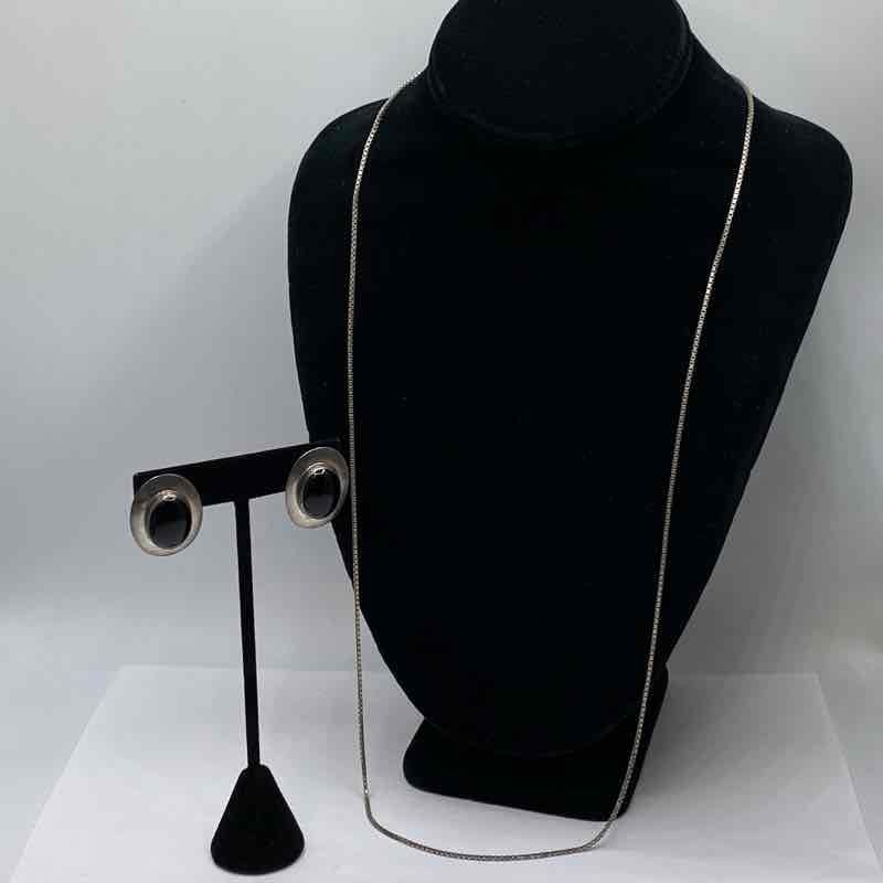 Sterling Silver Assorted Chain Necklace & Earring Bundle 2pcs 17.9g