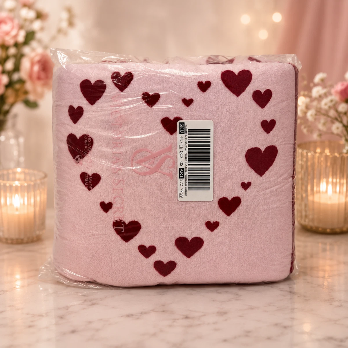 Victoria's Secret ハート柄ブランケット 25+ Victoria's Secret Hearts Blankets & Throws for sale | Updated