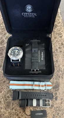 Rare Citizen Eco-Drive Diver 300m Titanium, Original Case And Manuals Very Cool!