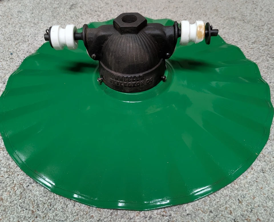 Antiguo Wheeler Reflector Co. original de 1930 Pantalla de farola de onda radial Foto 4 de 4