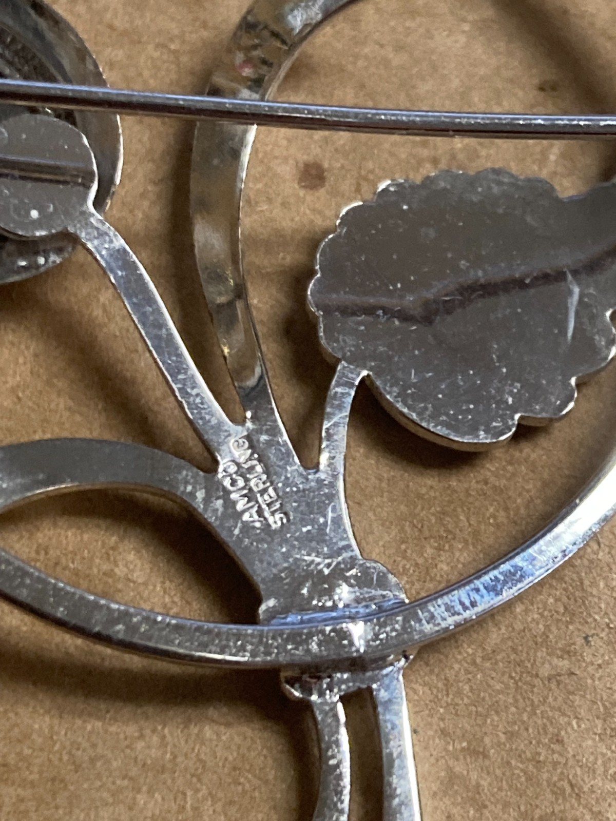 Vintage Marked AMCO Sterling Cameo Flower Leaf Brooch / Pin