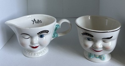 Bailey s Irish Cream 1996 Limited Edition Yum Winking Eye Cream & Sugar Bowl Set