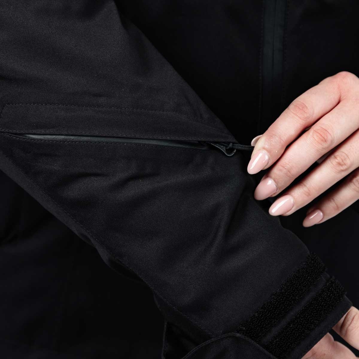 Black, photo 13 of 13
