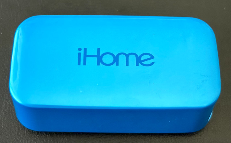 IHOME Compact USB Power Bank for Devices, Model IH-CT219N - 2500 mAh
