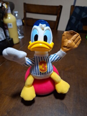 McDonalds Disney Donald Duck Sports Baseball 10
