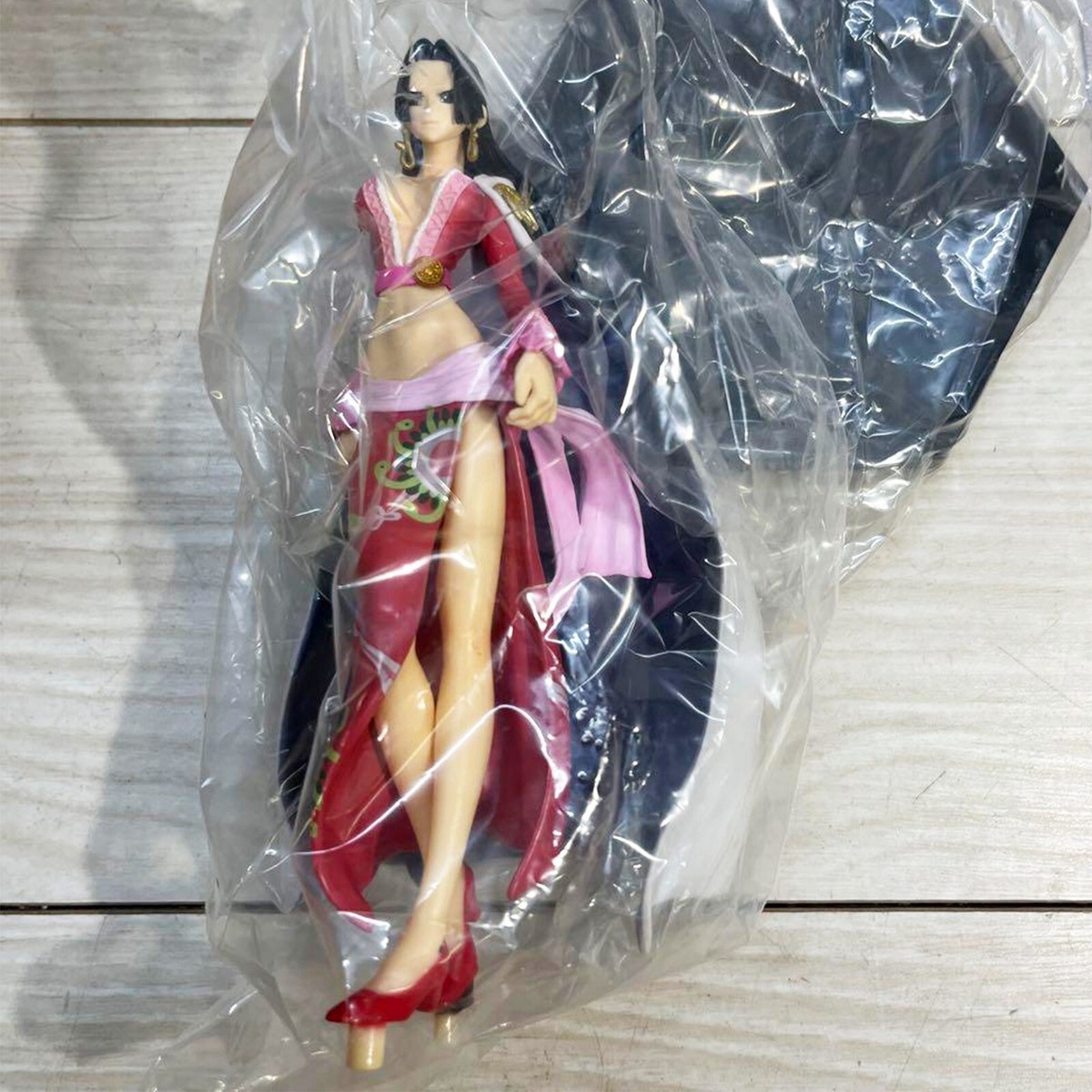 BANPRESTO ONE PIECE DX Seven Warlords of Sea Figure vol.4 Boa