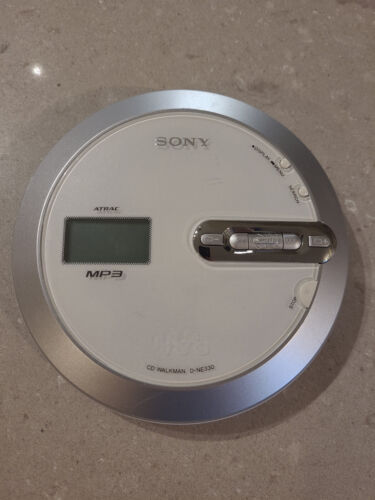 Sony CD Walkman D-NE330 Portable MP3 Clean Tested and Working