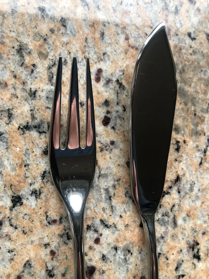 Alessi Caccia Fischbesteck 6 Messer + 6 Gabeln Edelstahl - Bild 3 von 4