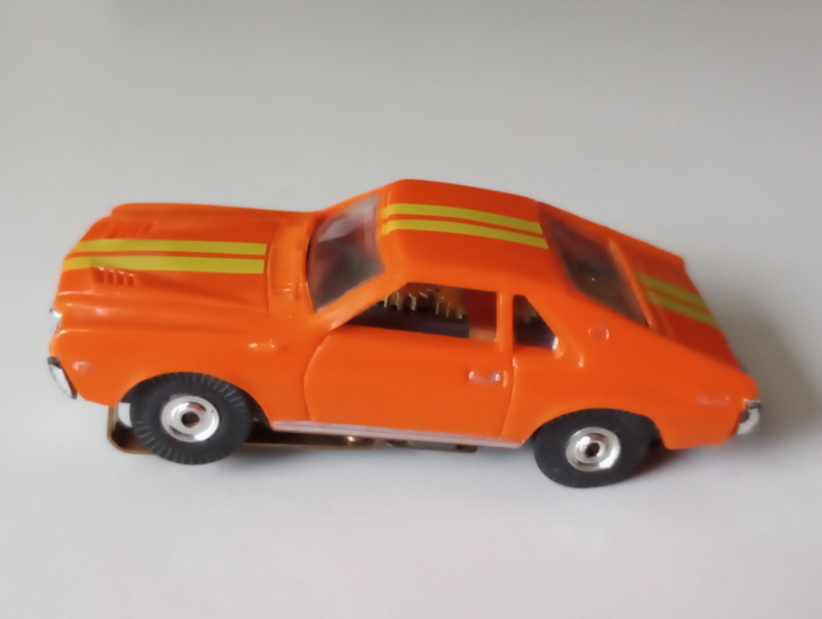 AMC/AMX AURORA TJET 1414 ORANGE/MUSTARD SLOT CAR IN NEAR MINT