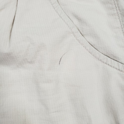 Columbia Shorts 8 Beige Bermuda 6" Omni-Shade Pleated Hiking Mid-Rise Womens - Picture 7 of 10