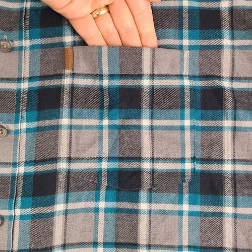 Izod Flannel Shirt Mens Size XXL Temperature Regulating NWT Long Sleeve Button - Picture 9 of 20