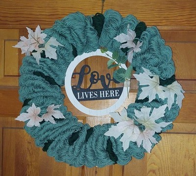 Decorative 18'' Green Yarn Wrapped Wreath Love Lives Here W Leaves  Handmade