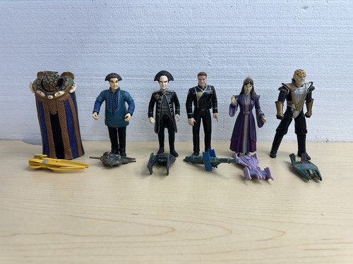 Babylon 5 Action Figures & Micro Machine Ships Toy Lot Of 12 Warner Bros 1997