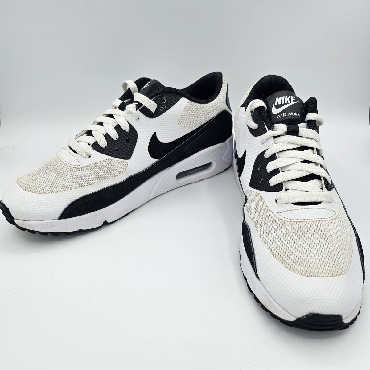 Nike Air Max Men's Size White Black Mesh Running Sneakers 875695-100