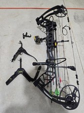 Bear Legit Maxx Compound Bow Package w/ Sight, Quiver & Arrows ,and Slings