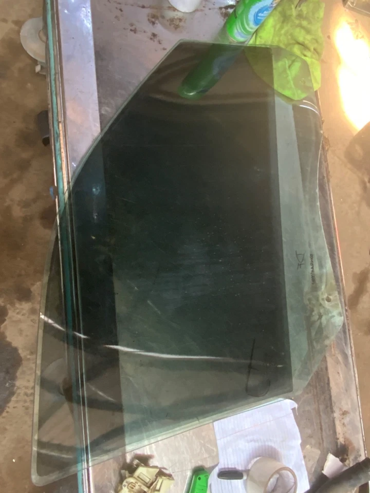 RAM 1500 2500 3500 2013-2018 conductor delantero izquierdo puerta lateral izquierda ventana cristal OEM Foto 4 de 4