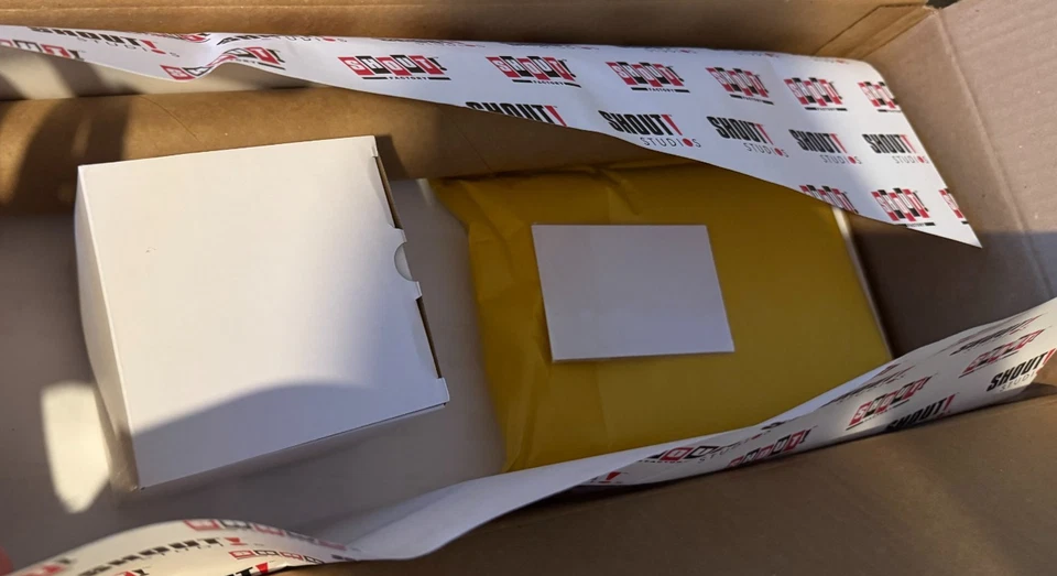 Krampus 4K STEELBOOK LIMITED EDITION w SNOW GLOBE, POSTER, PRISM STICKER! Foto 2 de 2