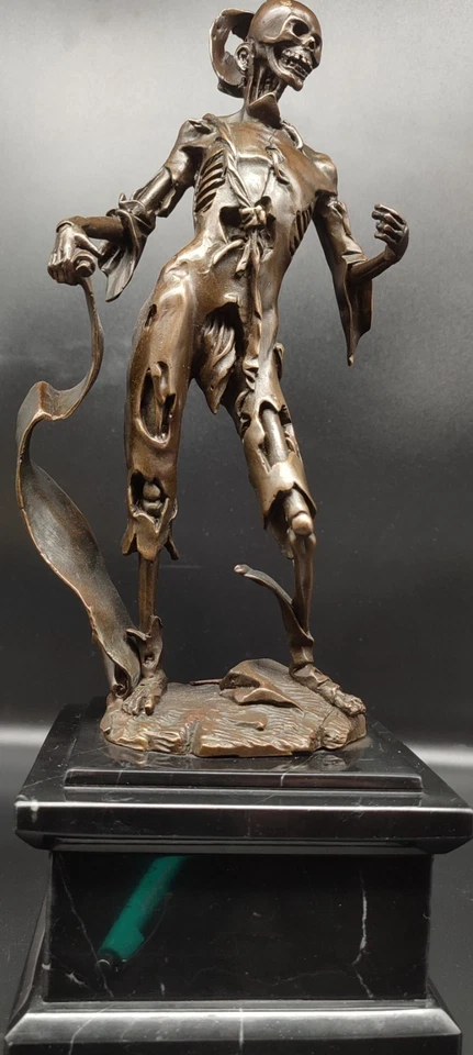 Bronze sculpture/figurine, "Memento Mori", signed H.Leinberger, H.34cm, 3.6kg/173 - Image 3 of 4