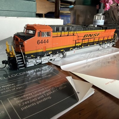 BNSF Broadway Limited #6444 Paragon 3  GE ac6000 DC/DCC/SOUND Smoke 