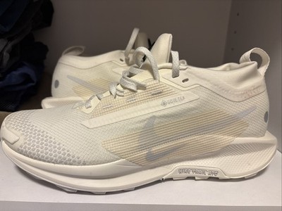 Size 8 - Nike Pegasus Trail 5 GORE-TEX Photon Dust