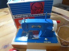 Regina "Elektrische" Kindernähmaschine f. Batteriebetrieb Nähmaschine für Kinder