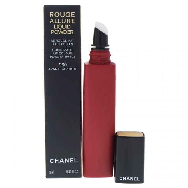 rouge allure liquid powder