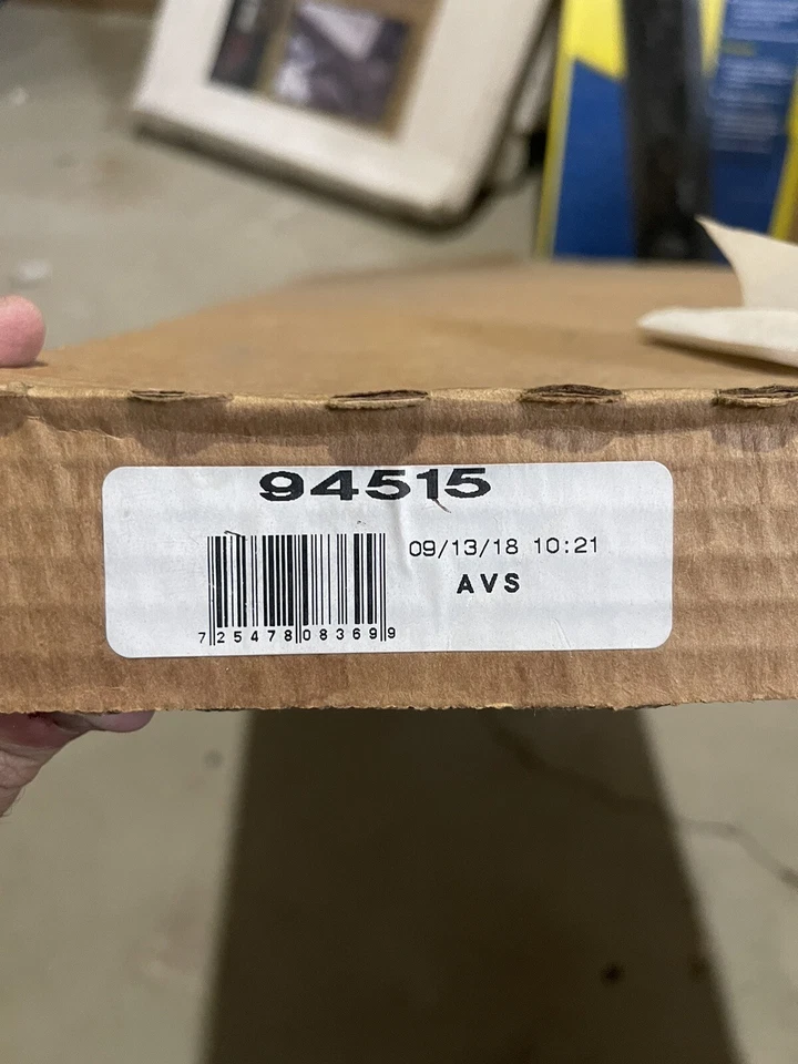 Дефлектор вентилятора Auto Ventshade 94515 4 шт. Gm 1500 Avalanche Suburban - Изображение 2 из 2